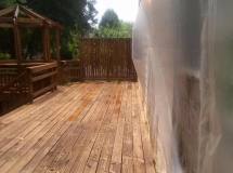 wood-deck-cleaning